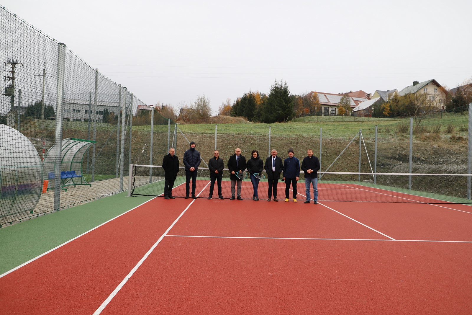 Pierwszy na terenie gminy Limanowa kort do tenisa oddany do użytku - zdjęcie główne
