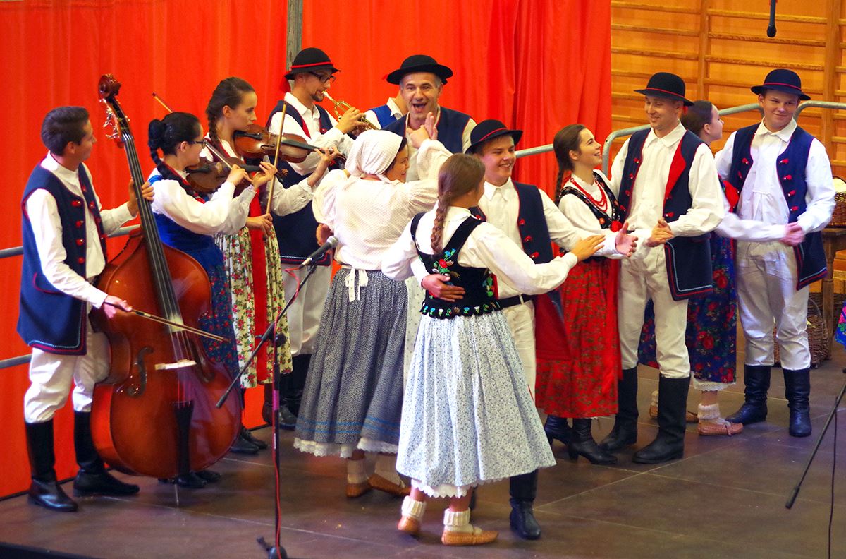 II miejsce dla Zespołu "Kijom Worci" na Festiwalu "Beskidzka Podkówecka" - zdjęcie główne