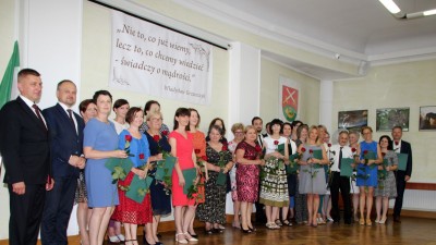 Nagrody dla uczniów, podziękowania dla nauczycieli na uroczystym  podsumowaniu roku szkolnego - Galeria zdjęć - IMG_0609 (Kopiowanie).JPG