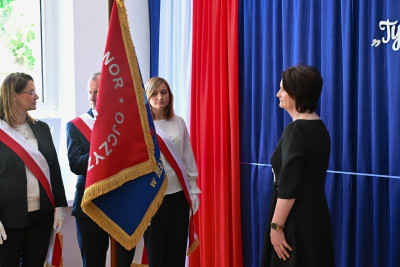 Uroczystość nadania imienia oraz sztandaru Szkole Podstawowej w Młynnem - Galeria zdjęć - DSC_2222 (Kopiowanie).jpg