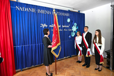 Uroczystość nadania imienia oraz sztandaru Szkole Podstawowej w Młynnem - Galeria zdjęć - DSC_2235 (Kopiowanie).jpg