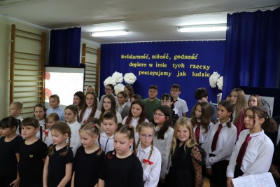 60-lecie Szkoły Podstawowej im. Marii Dąbrowskiej w Nowym Rybiu - Galeria zdjęć - IMG_7301 (Kopiowanie).JPG