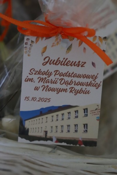 60-lecie Szkoły Podstawowej im. Marii Dąbrowskiej w Nowym Rybiu - Galeria zdjęć - IMG_7246 (Kopiowanie).JPG