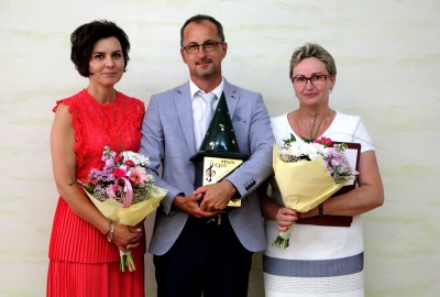 Nagrody dla uczniów, podziękowania dla nauczycieli na uroczystym  podsumowaniu roku szkolnego - Galeria zdjęć - IMG_0705 (Kopiowanie).JPG