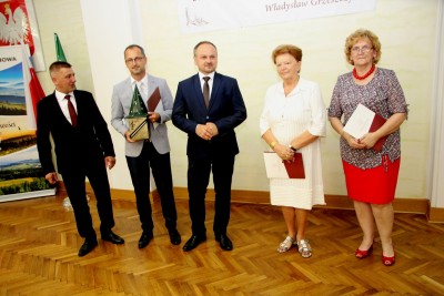 Nagrody dla uczniów, podziękowania dla nauczycieli na uroczystym  podsumowaniu roku szkolnego - Galeria zdjęć - IMG_0377 (Kopiowanie).JPG