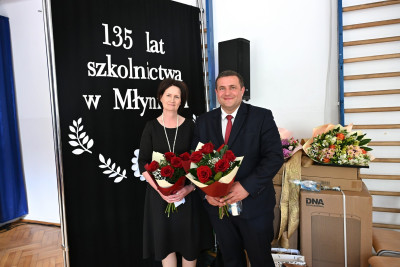 Uroczystość nadania imienia oraz sztandaru Szkole Podstawowej w Młynnem - Galeria zdjęć - DSC_2446 (Kopiowanie).jpg