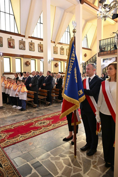 Uroczystość nadania imienia oraz sztandaru Szkole Podstawowej w Młynnem - Galeria zdjęć - DSC_2094 (Kopiowanie).jpg