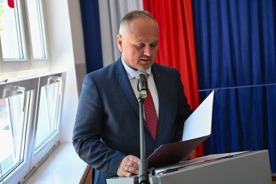 Uroczystość nadania imienia oraz sztandaru Szkole Podstawowej w Młynnem - Galeria zdjęć - DSC_2205 (Kopiowanie).jpg