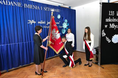 Uroczystość nadania imienia oraz sztandaru Szkole Podstawowej w Młynnem - Galeria zdjęć - DSC_2237 (Kopiowanie).jpg